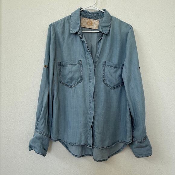 BELLA DAHL Button Down Shirt Light Chambray Tencel Relaxed Fit Pocket Top M - Picture 1 of 7